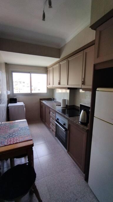Charming Three Bedroom Apartment In Alcoi Exterior photo